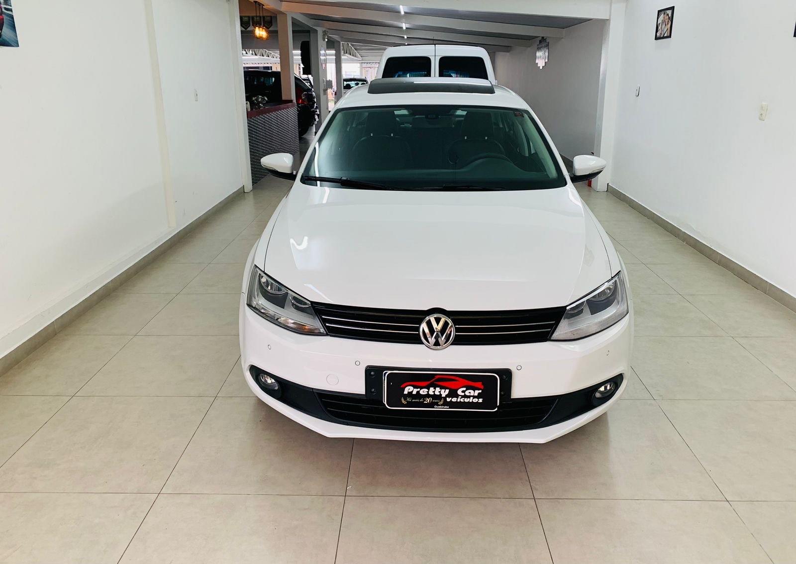 Volkswagen Jetta /VW  2.0 2014